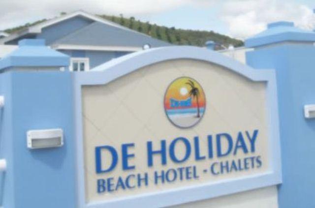 De Holiday Beach Hotel Kokrobite Dış mekan fotoğraf